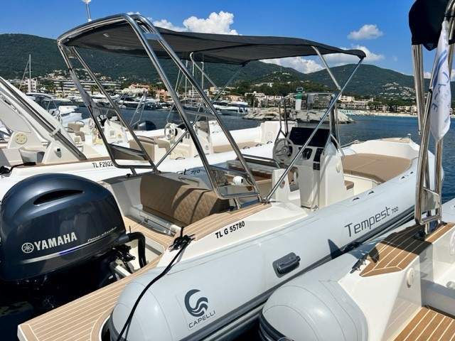 Vente de bateaux neufs- La Croix-Valmer