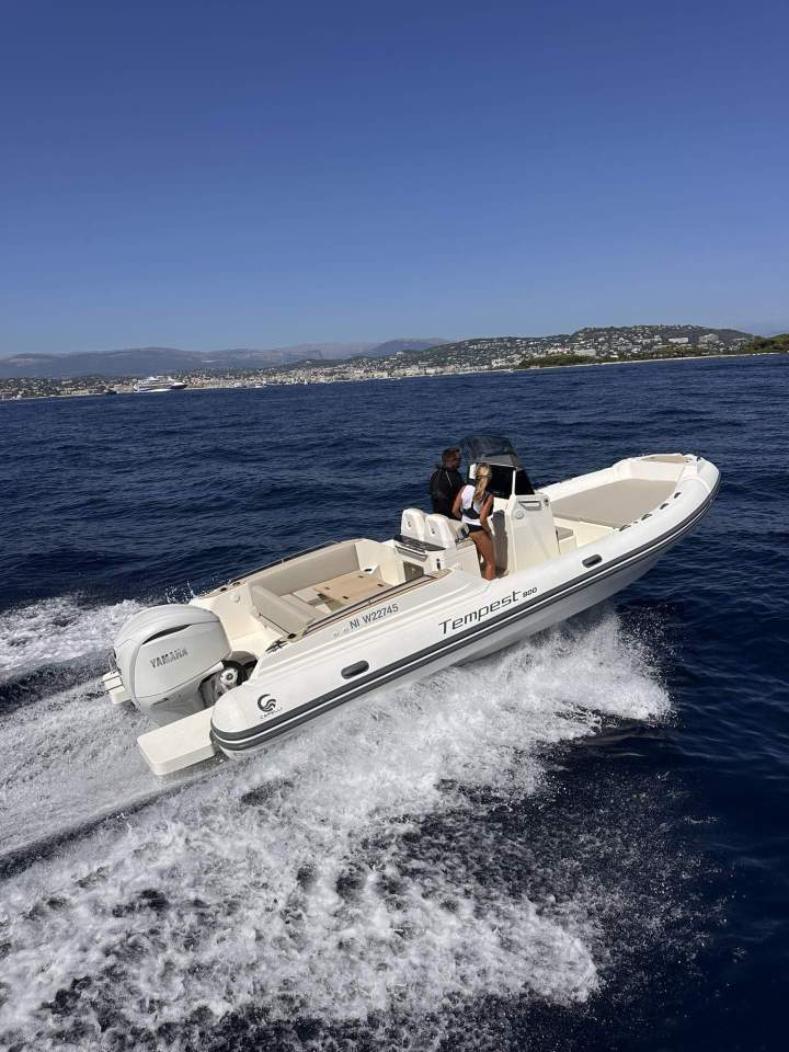 Vente de bateaux neufs- La Croix-Valmer