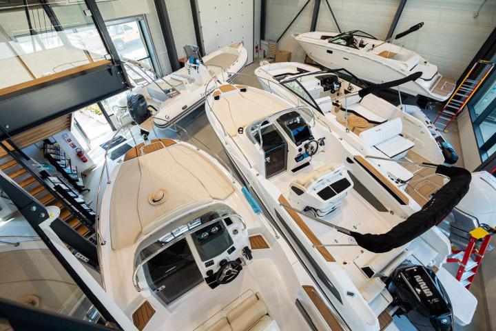 Des bateaux neufs qui satisferont les besoins des particuliers