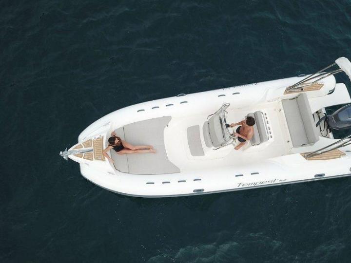 Vente de bateaux neufs- La Croix-Valmer