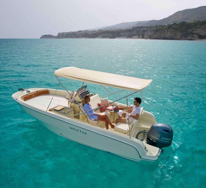 Vente de bateaux neufs- La Croix-Valmer