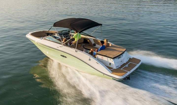 2024 SPX 230 SPX230 running port stern three quarter 02764 X3